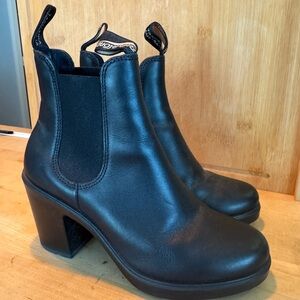 Black Leather Blundstone Boots